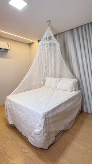 Mosquiteiro de Filó Suspenso com elástico para cama de Casal solteiro Queen e King – Proteção e Elegância para seu Quarto 🛏️✨