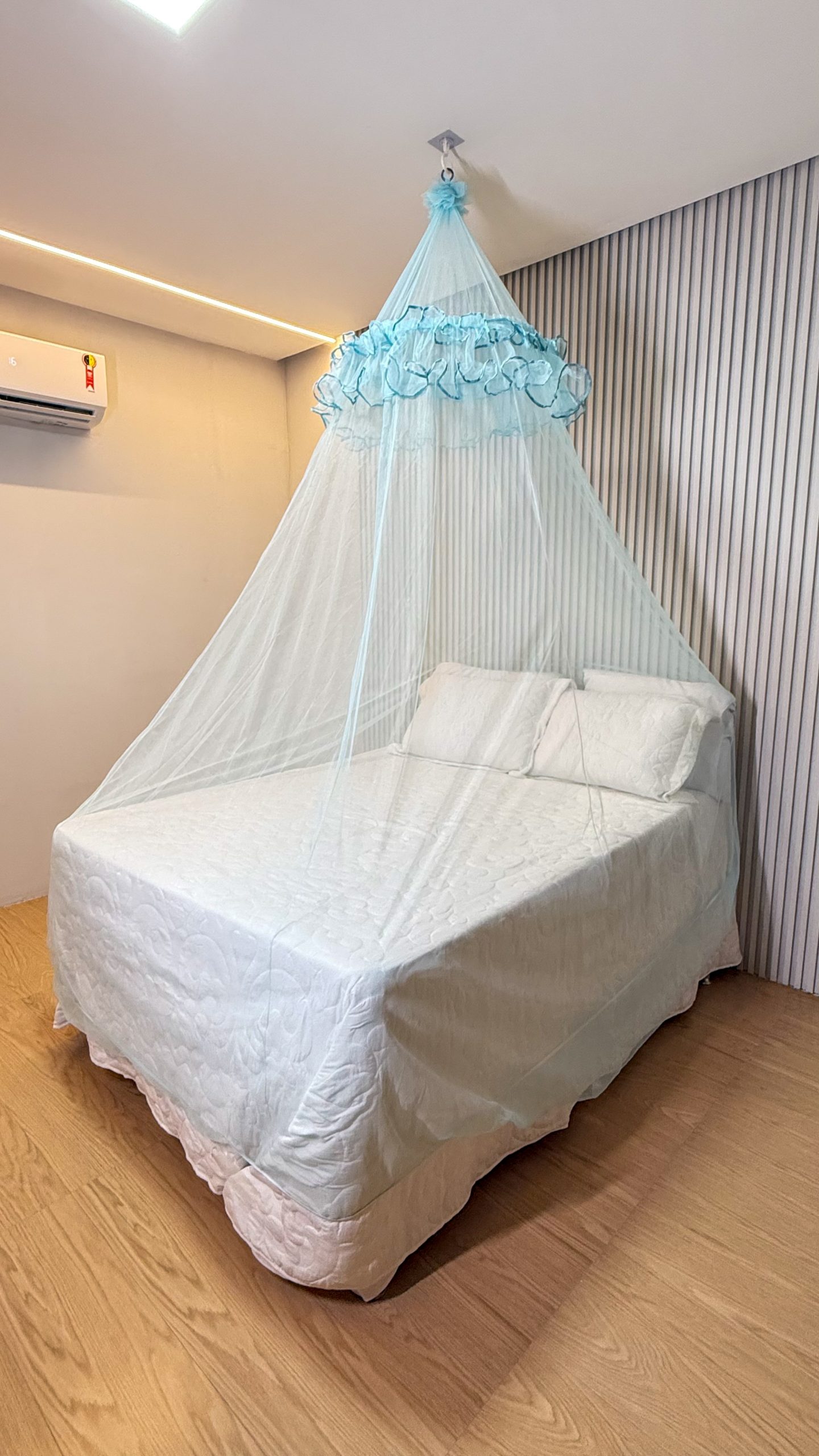 🛏️ Mosquiteiro De Teto babado duplo com envieis premium (com elástico – Proteção e Elegância - Imagem 3