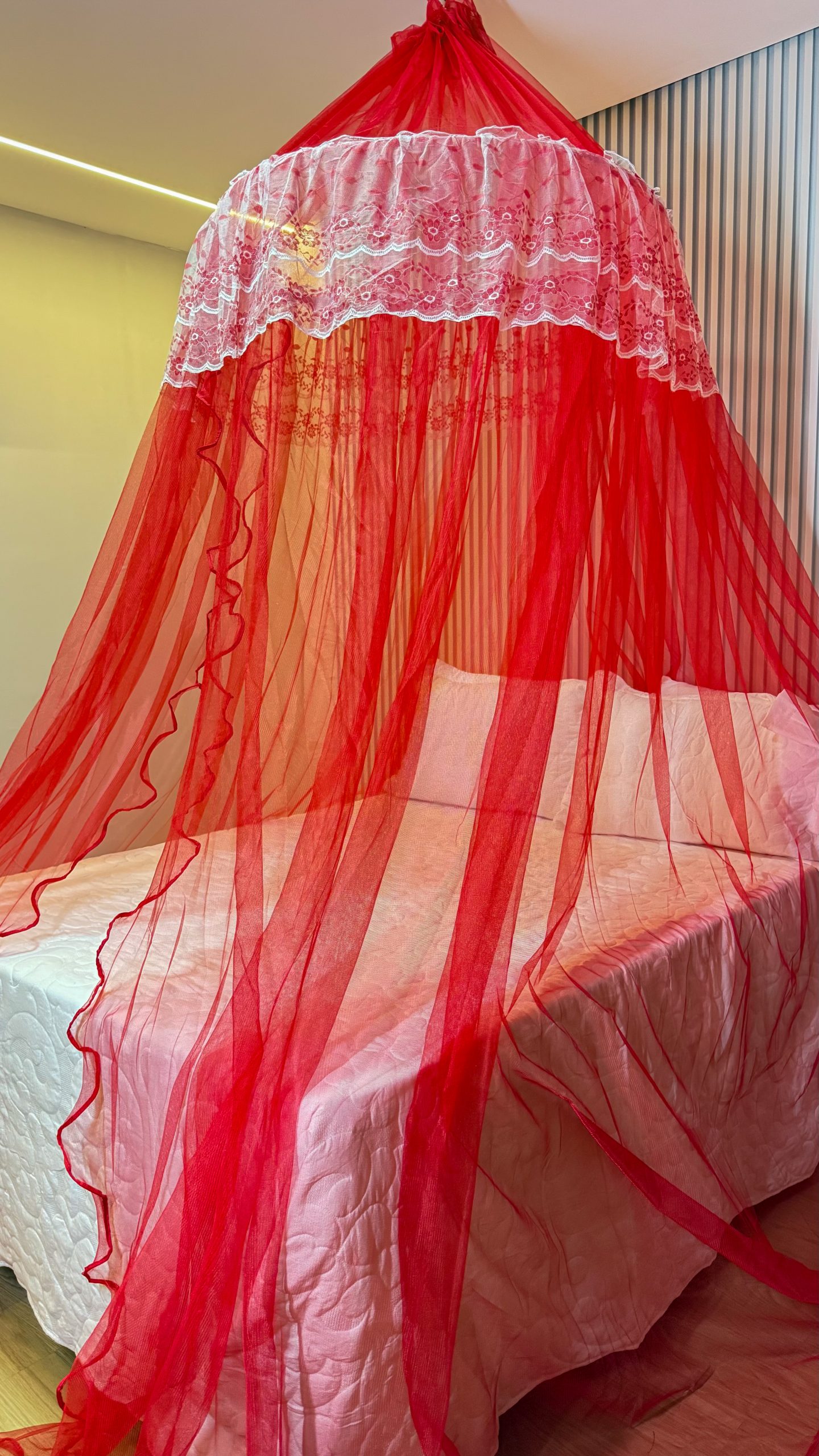 Mosquiteiro mexicano GG aro grande com babado grande e abertura frontal - Imagem 4